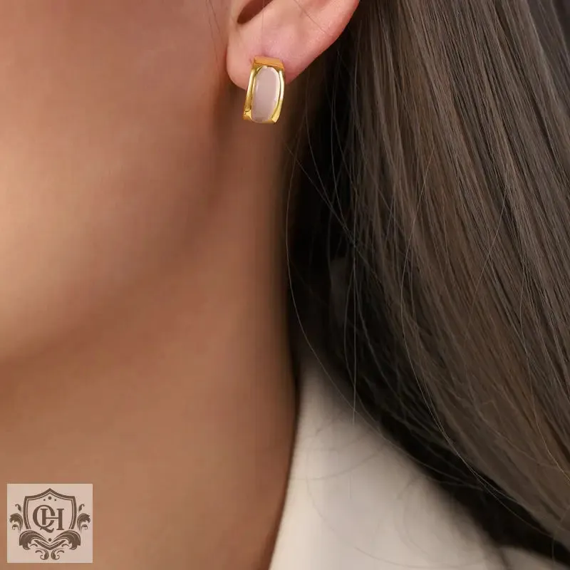 18K Gold Crescent-shaped Versatile Earrings