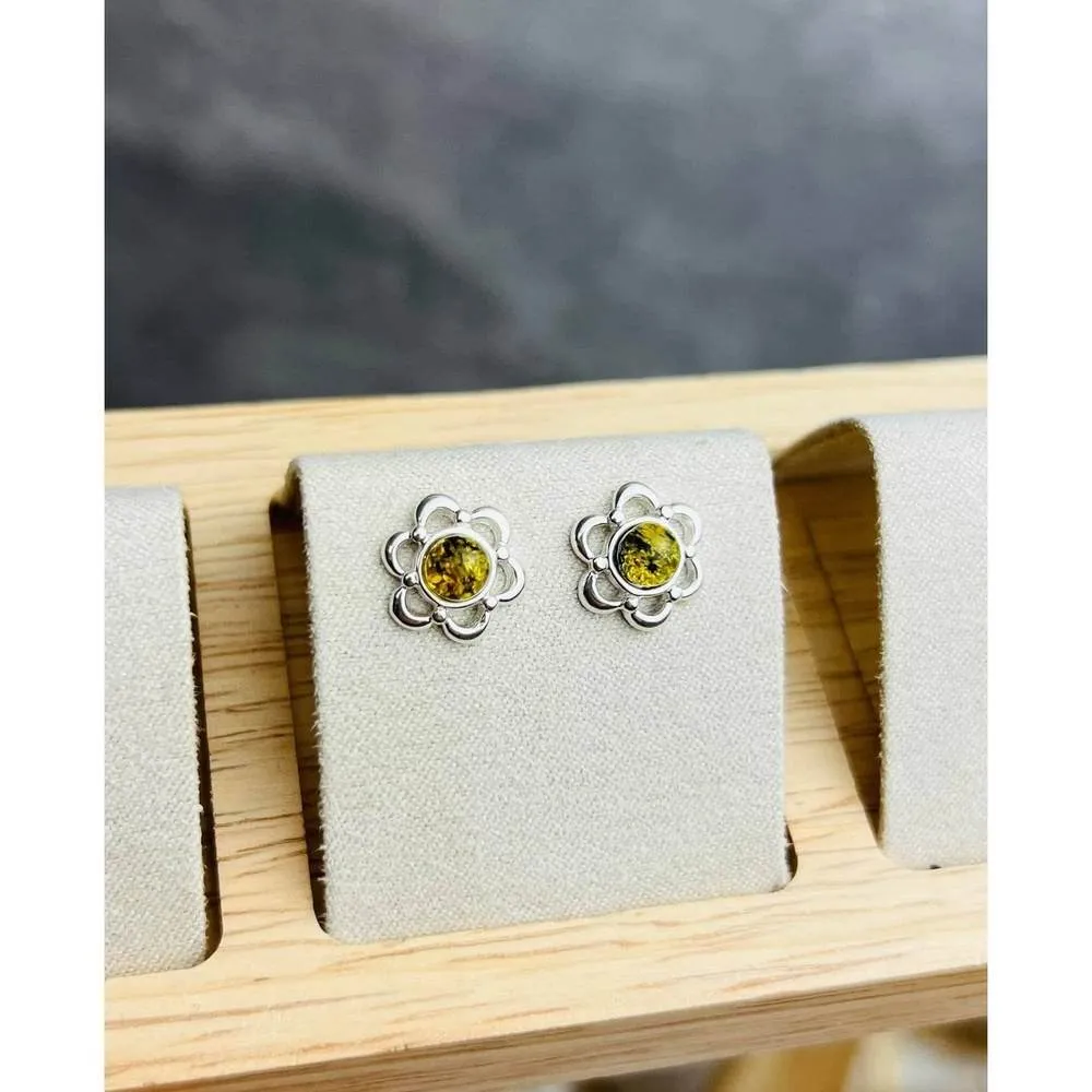 925 Sterling Silver & Genuine Baltic Amber Classic Flowers Studs Earrings - 8013