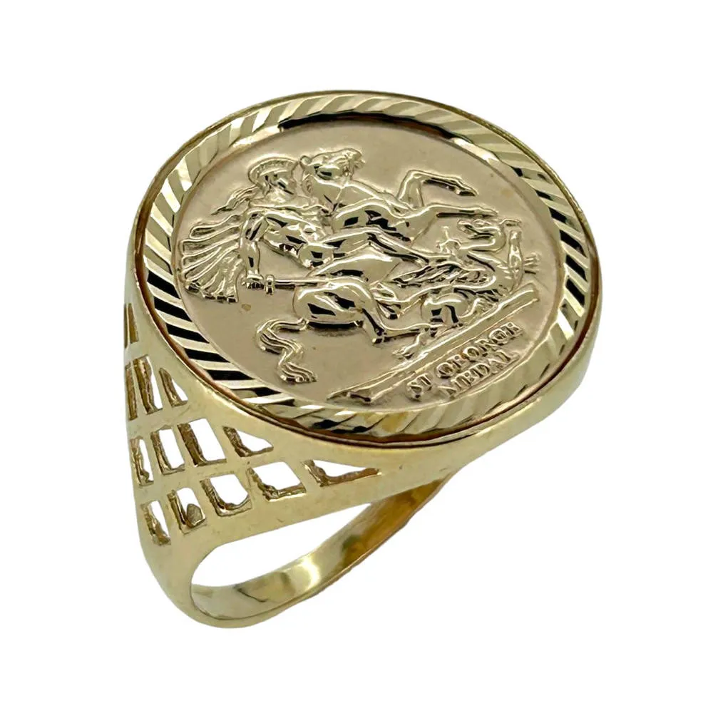 9ct Yellow Gold St George Half Sovereign Ring Size S/T/V