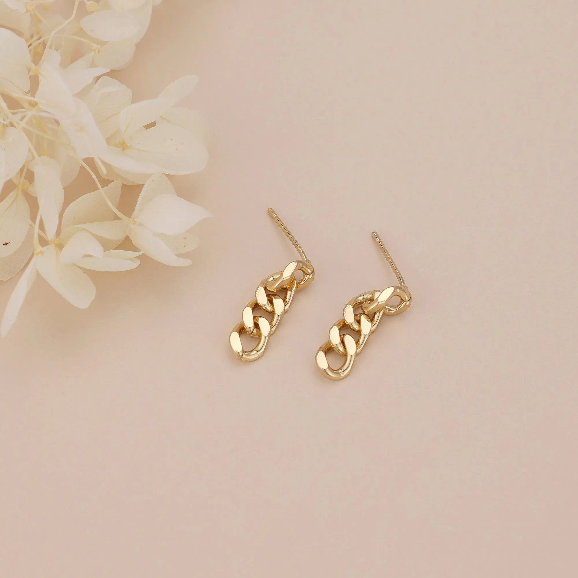 E139 dainty chain link dangle earrings