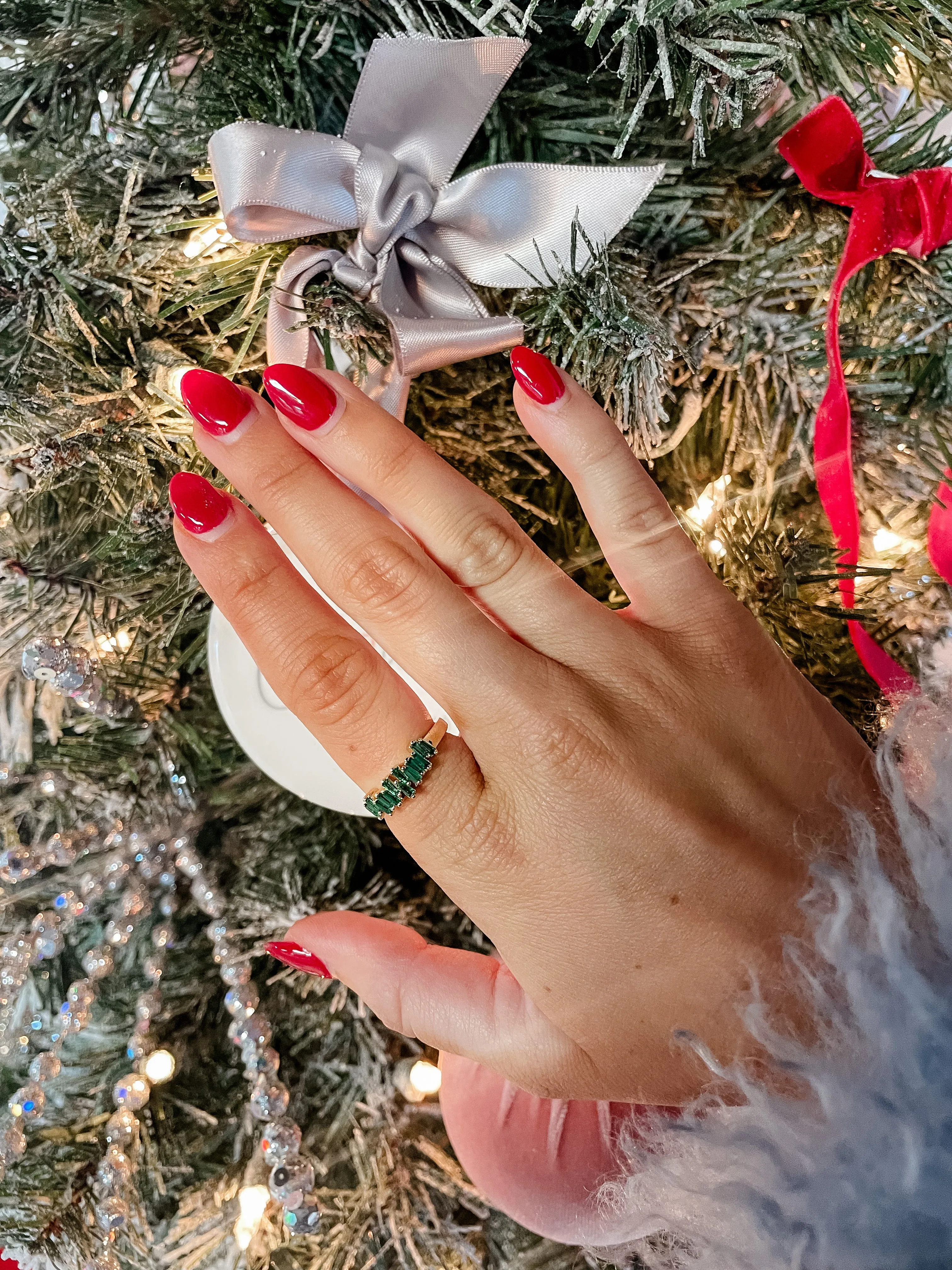 Emerald Elegance Ring