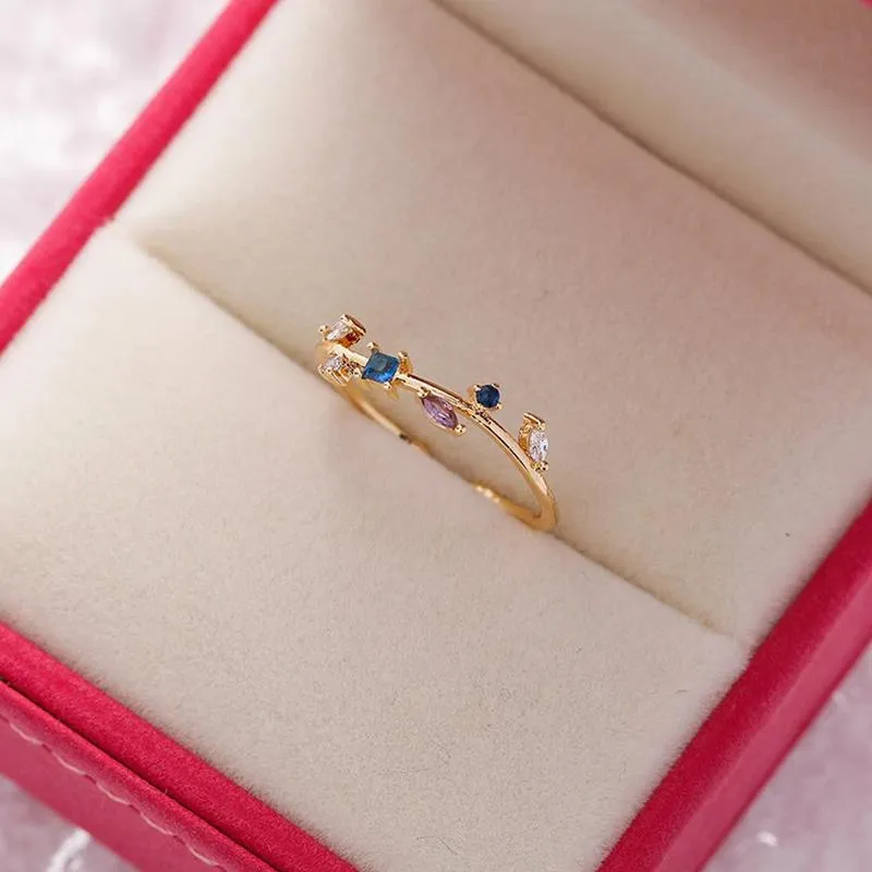 Exquisite Micro-Inlaid Floral Rhinestone Rings