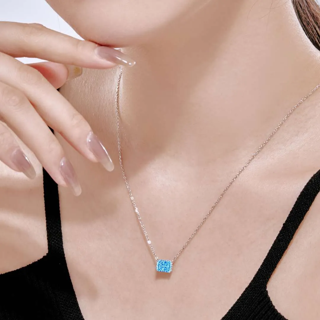 [Goodv]Luxurious Square Shape Colorful Necalack