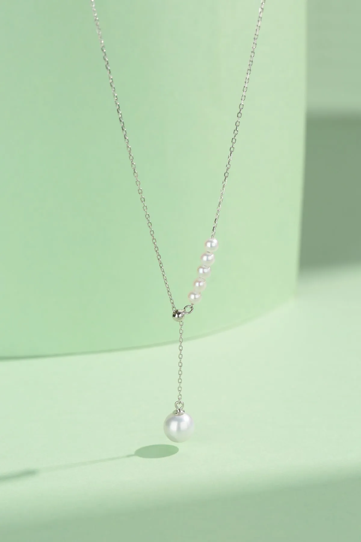 Grace Pearl Y-Chain Necklace - Gold / Silver