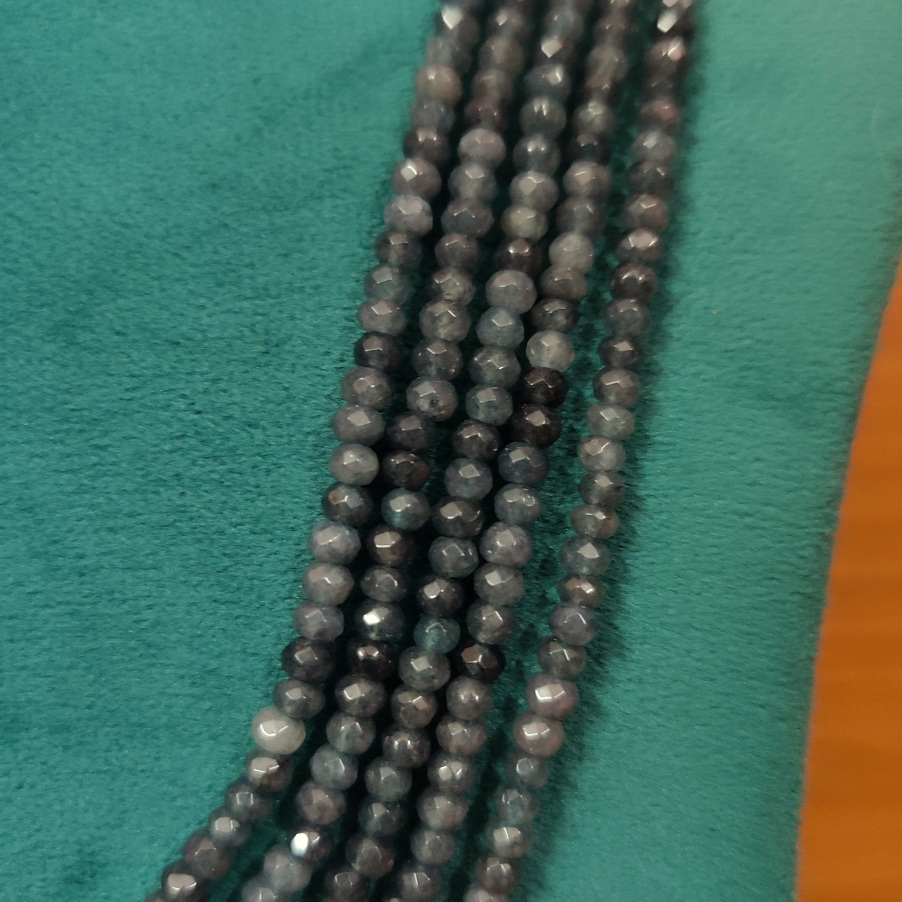 GREY QUARTZ 4MM BEADS SEMI PRECIOUS 5 LAYERED NECKLACE