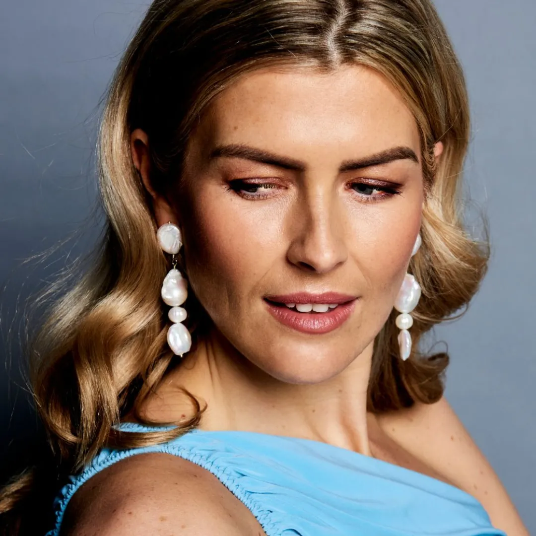 Loreana Pearl Earrings
