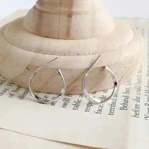 LOVCIA Simple Mobius Twisted 925 Sterling Silver Hoop Earrings