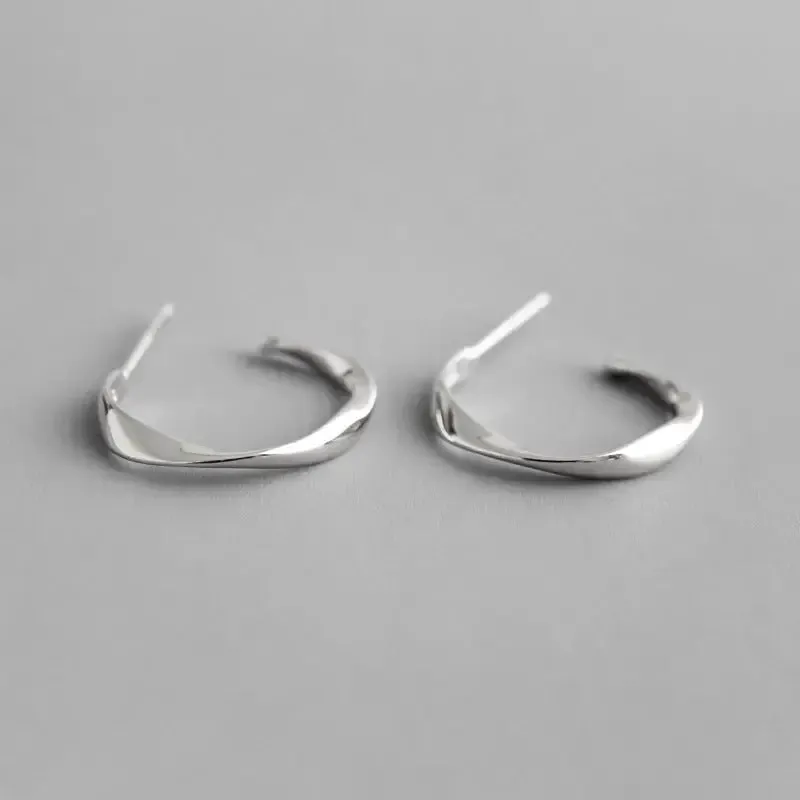 LOVCIA Simple Mobius Twisted 925 Sterling Silver Hoop Earrings