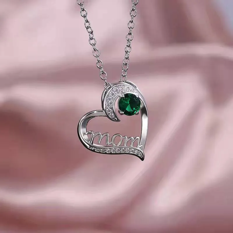 Luxurious Diamond Heart Pendant Necklace For Mom Jewelry