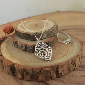 Madrid Necklace