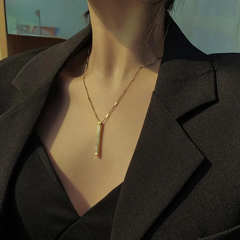 Multi-style Luxurious Vertical Shell Bar Pendant Necklaces