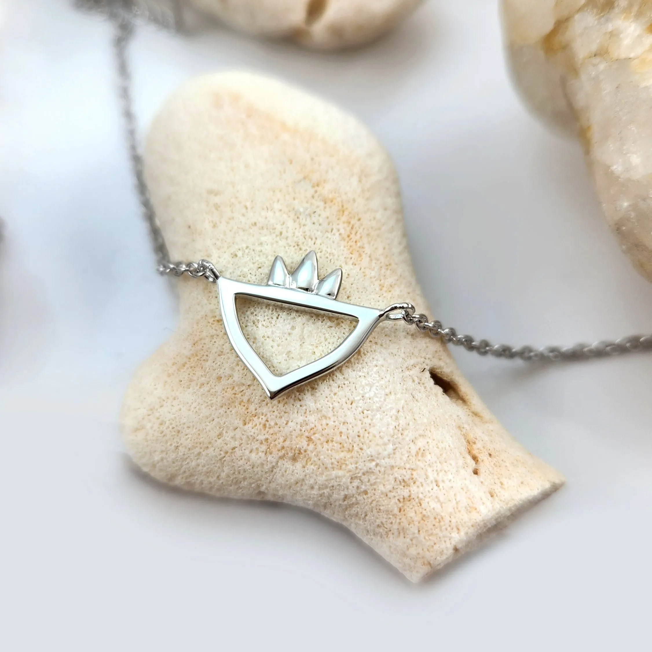 Ogee Geometric Necklace