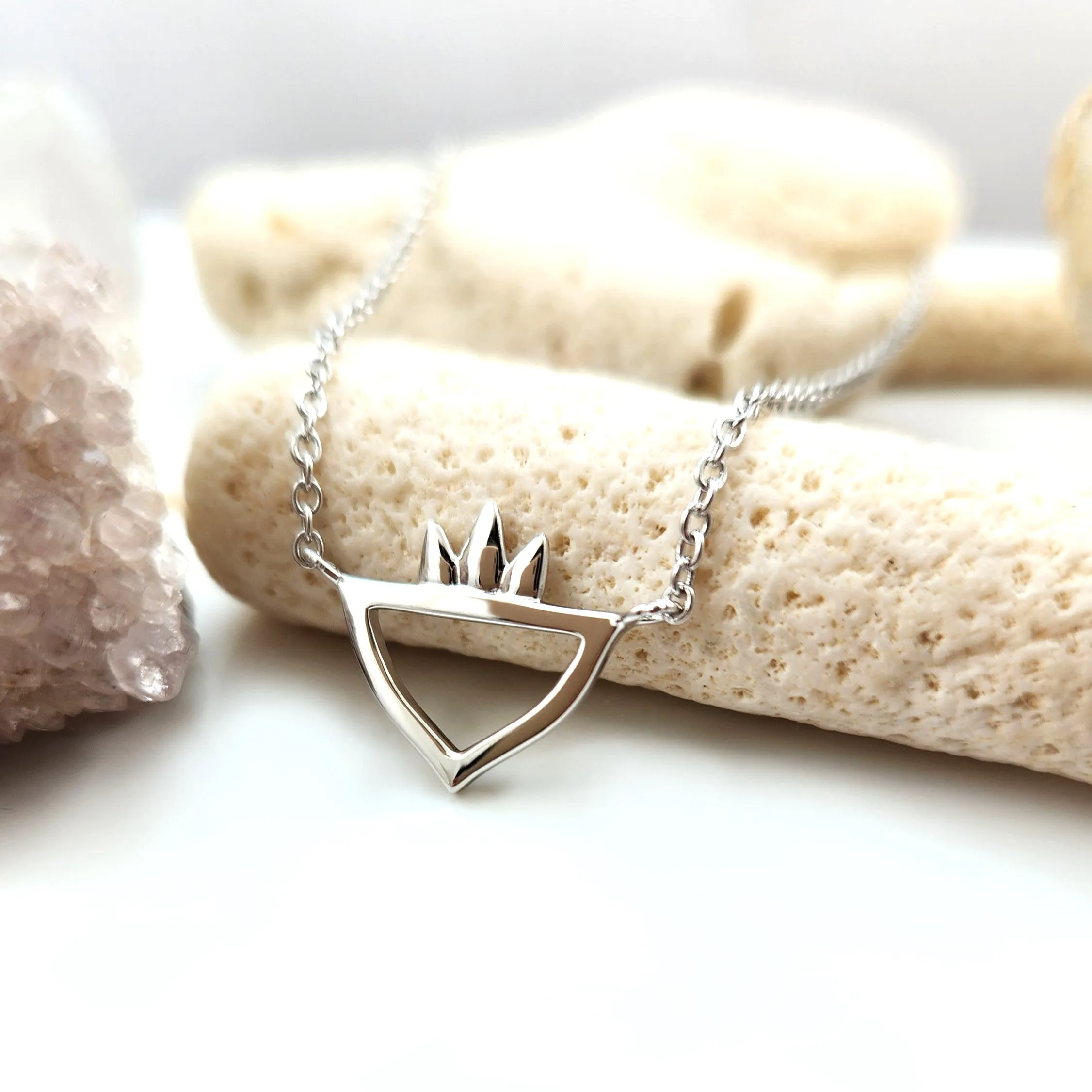 Ogee Geometric Necklace