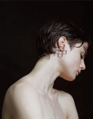 Par Ici Cross-Cut Stud Earrings (In-Store)