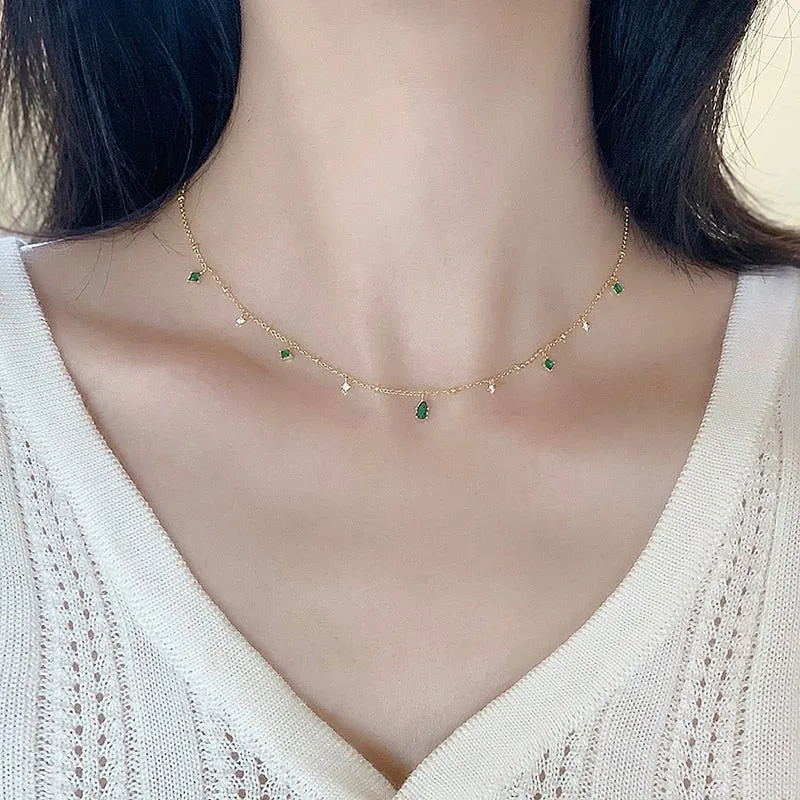 Retro Emerald Inlaid Rhinestone Necklace
