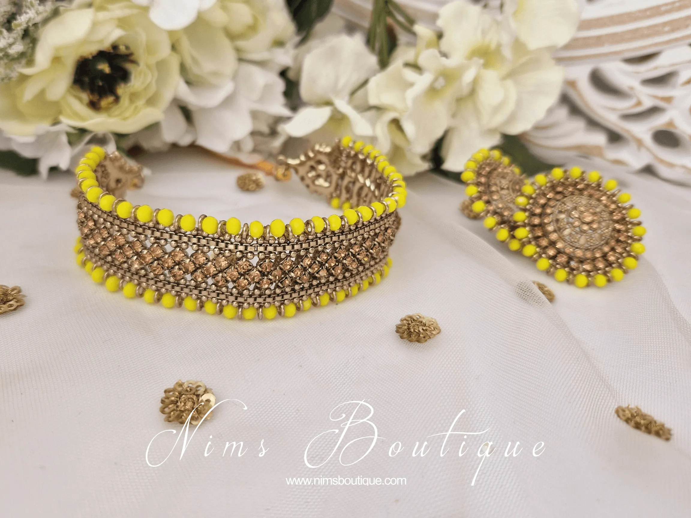 Royal Bright Yellow & Gold Stone Choker Necklace