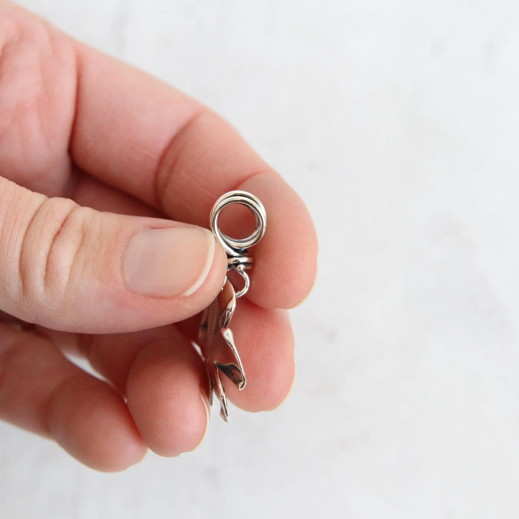 Simple Flower on Vine Bail Pendant