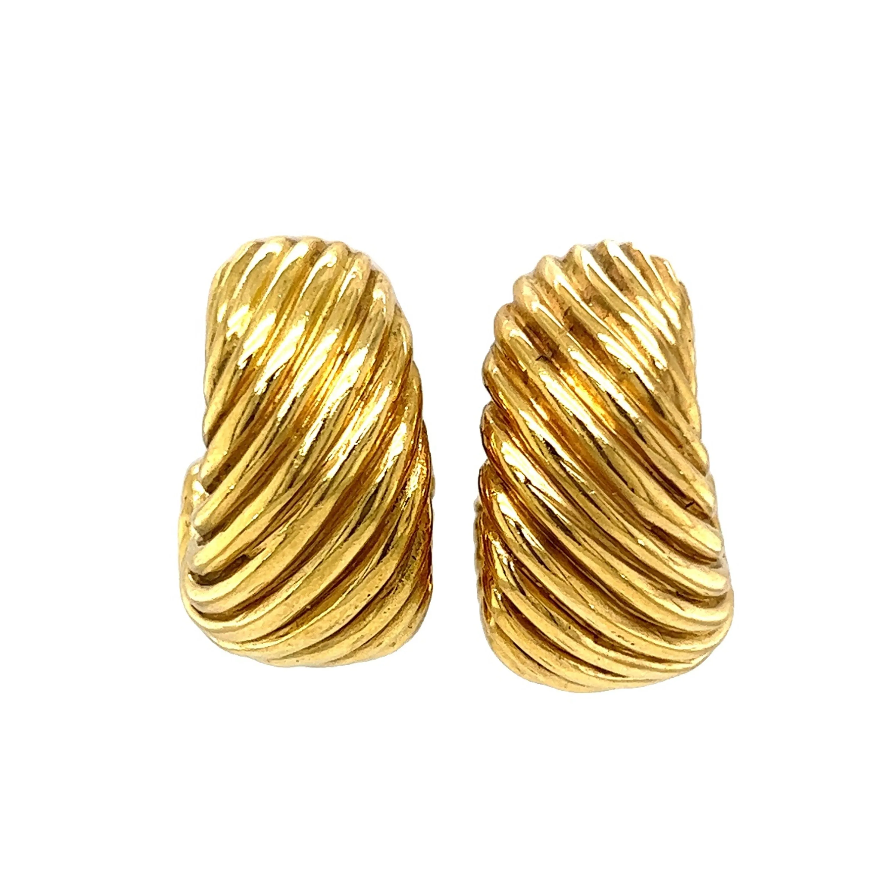 Simple Textured Hoop Earrings in 14k Yellow Gold