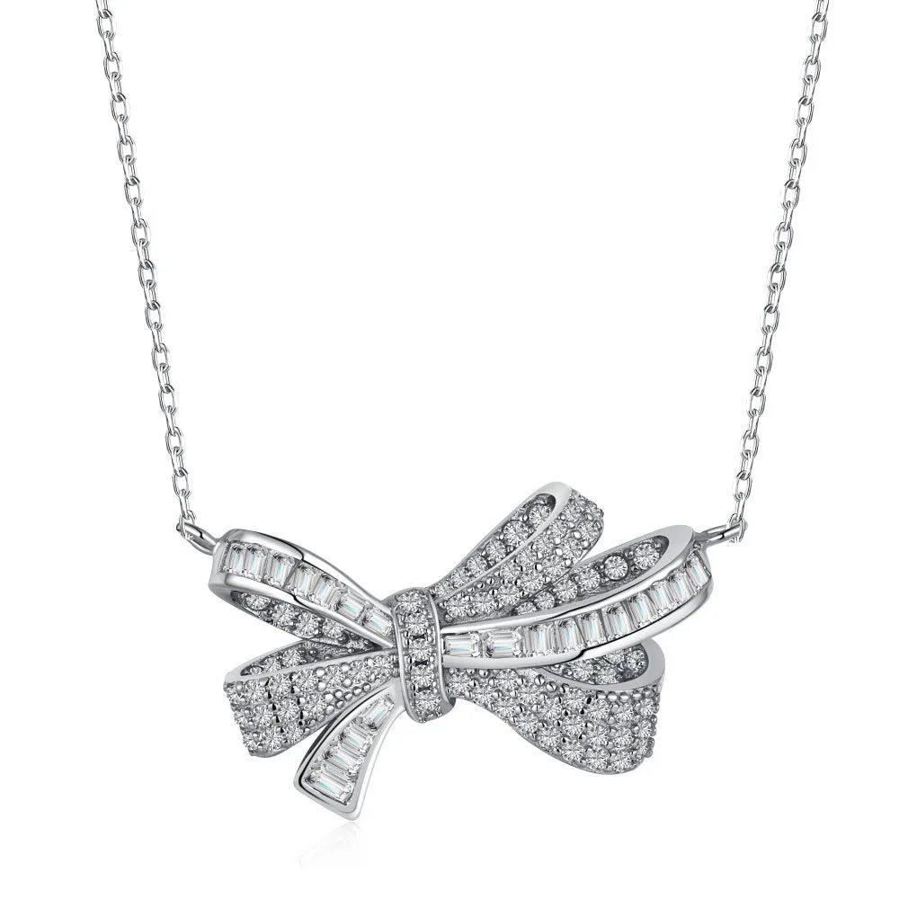 Sparkling exquisite set