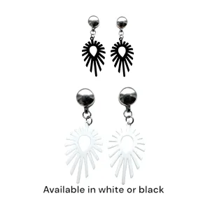 TI-GO Shine teardrop black/white earrings