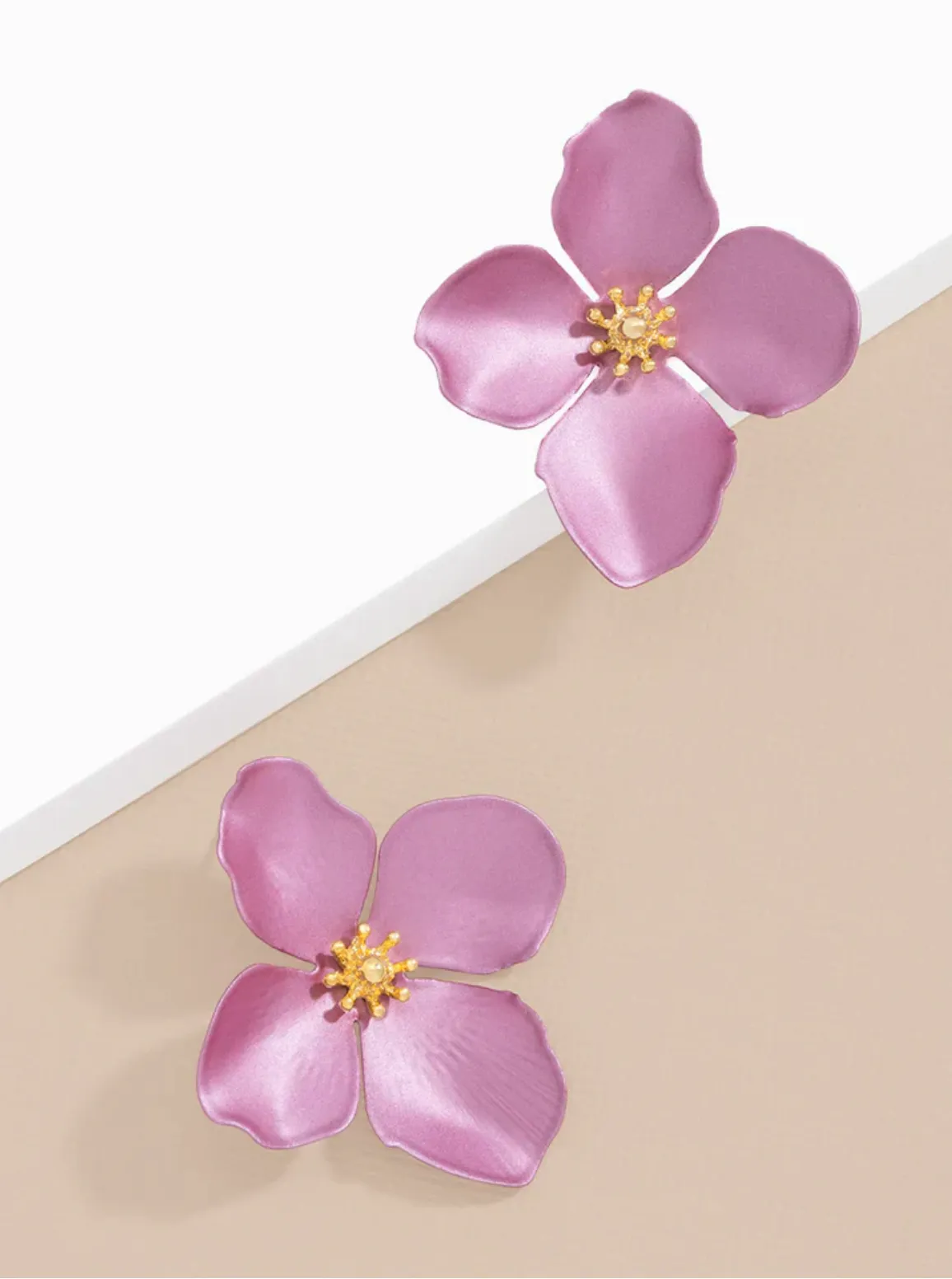 ZENZII - Pink Metallic Petal Earring